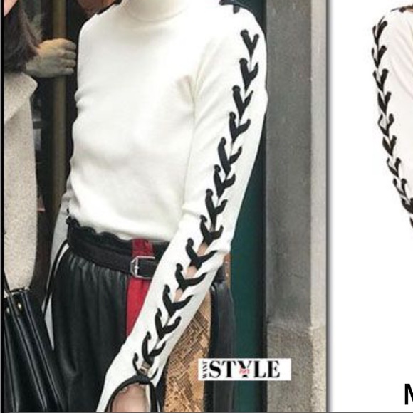 SPORTMAX White Sweater with Black Lace-Up Sleeves - Picture 3 of 9